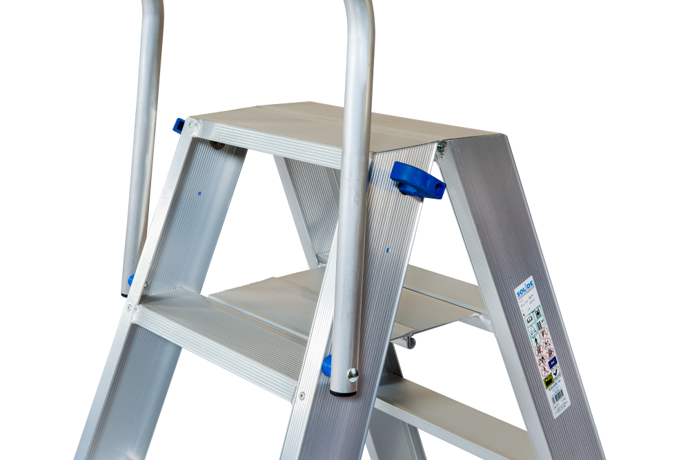 Klapbeugel voor de dubbele trapladder DT