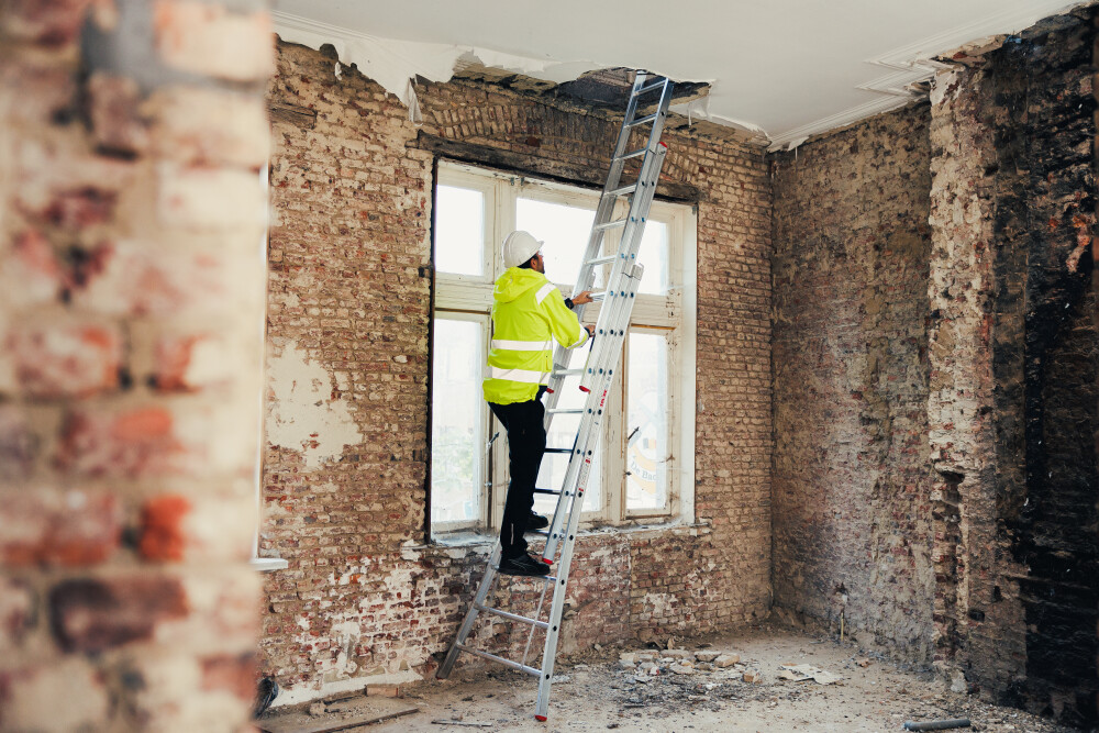 Eco Professional series 3-delige ladder / 3 x 8, gebogen voet, reform, spreidbeveiliging