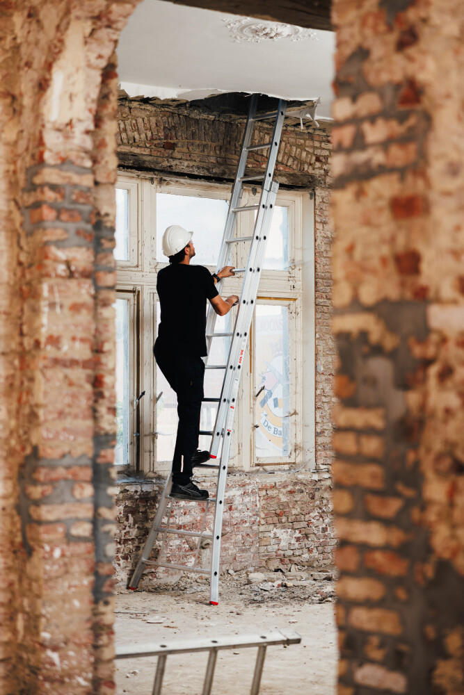 Eco Professional series échelle 2 éléments / 2 x 12, pieds évasés, transformable